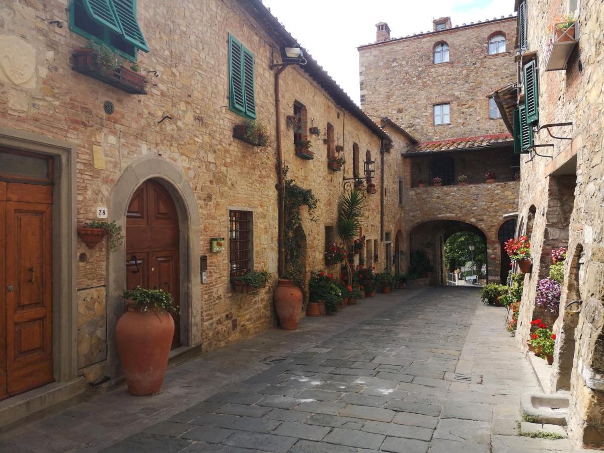 Aparthotel La Compagnia Del Chianti San Donato in Poggio Exterior foto